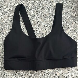 Vuori Sports Bra